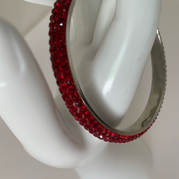 Dazzling Rhinestone Facet Ruby Red Bangle Bracelet - Picture 3 of 4
